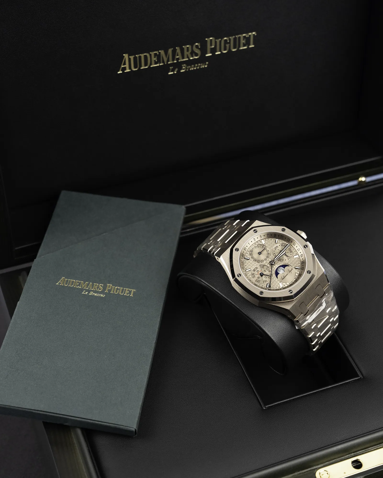 AUDEMARS PIGUET Audemars Piguet 26674SG.OO.1320SG.01 - Image 1