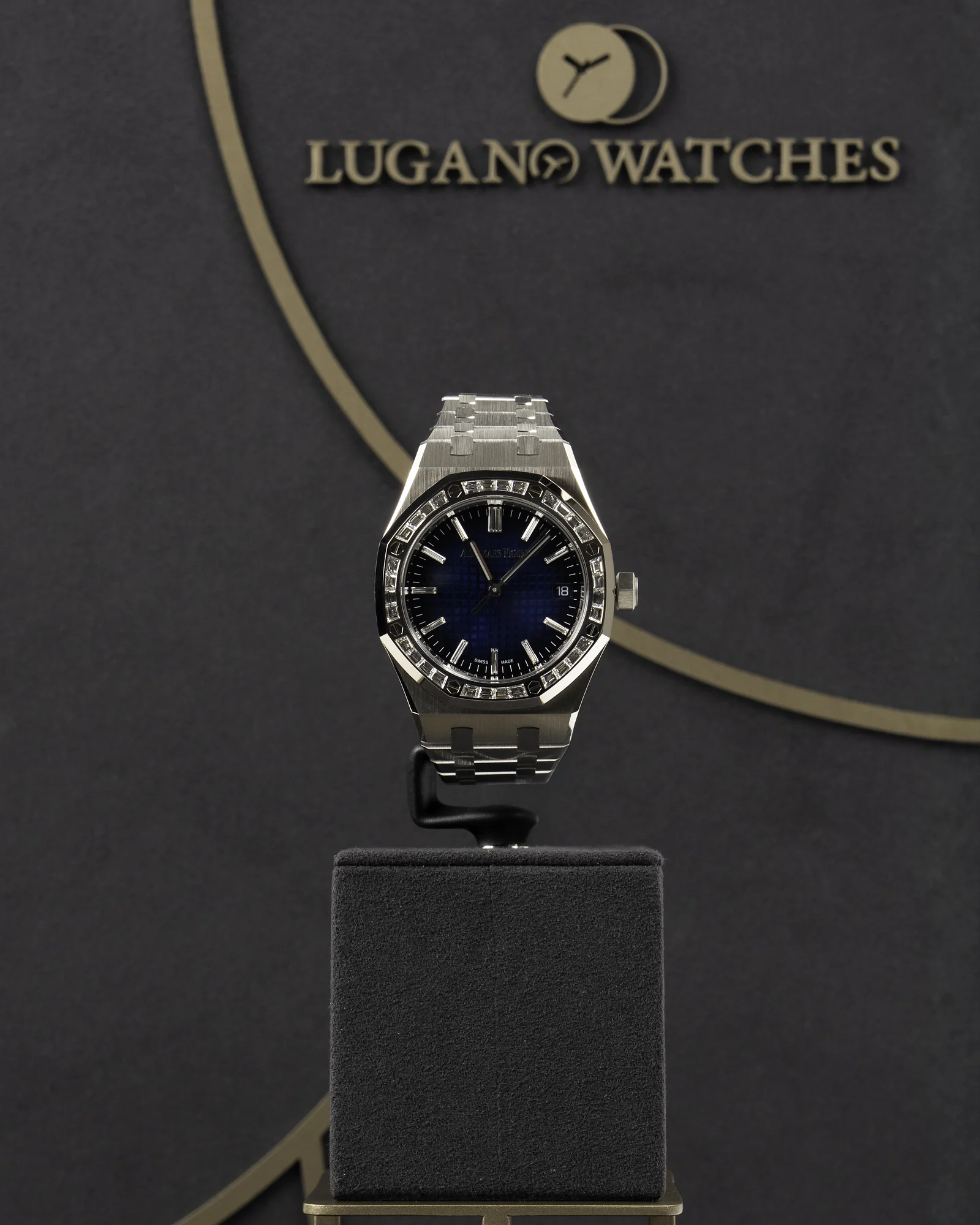 AUDEMARS PIGUET Audemars Piguet 15551BC.ZZ.1356BC.01 - Image 2