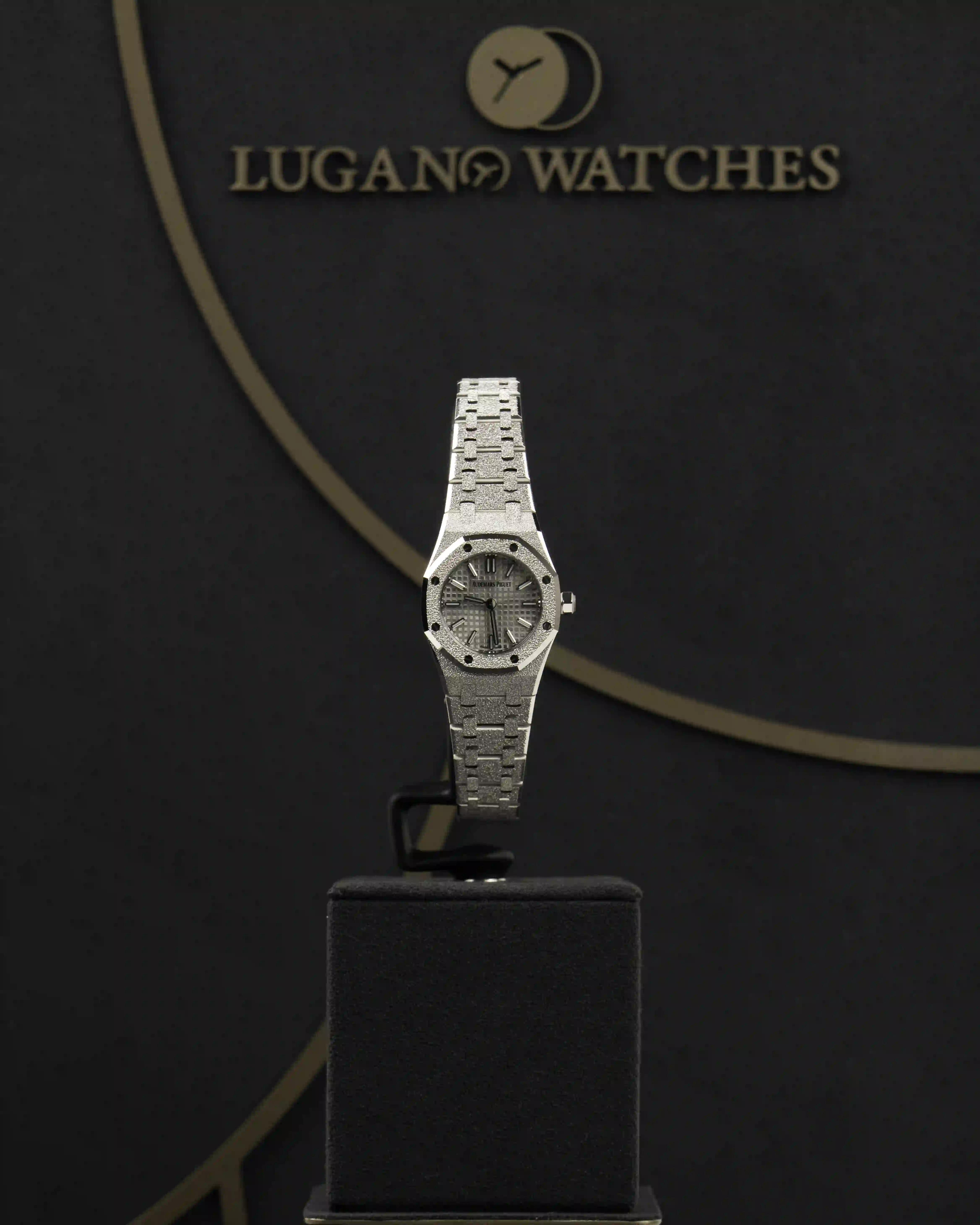 AUDEMARS PIGUET Audemars Piguet 67630BC.GG.1312BC.01 - Image 2