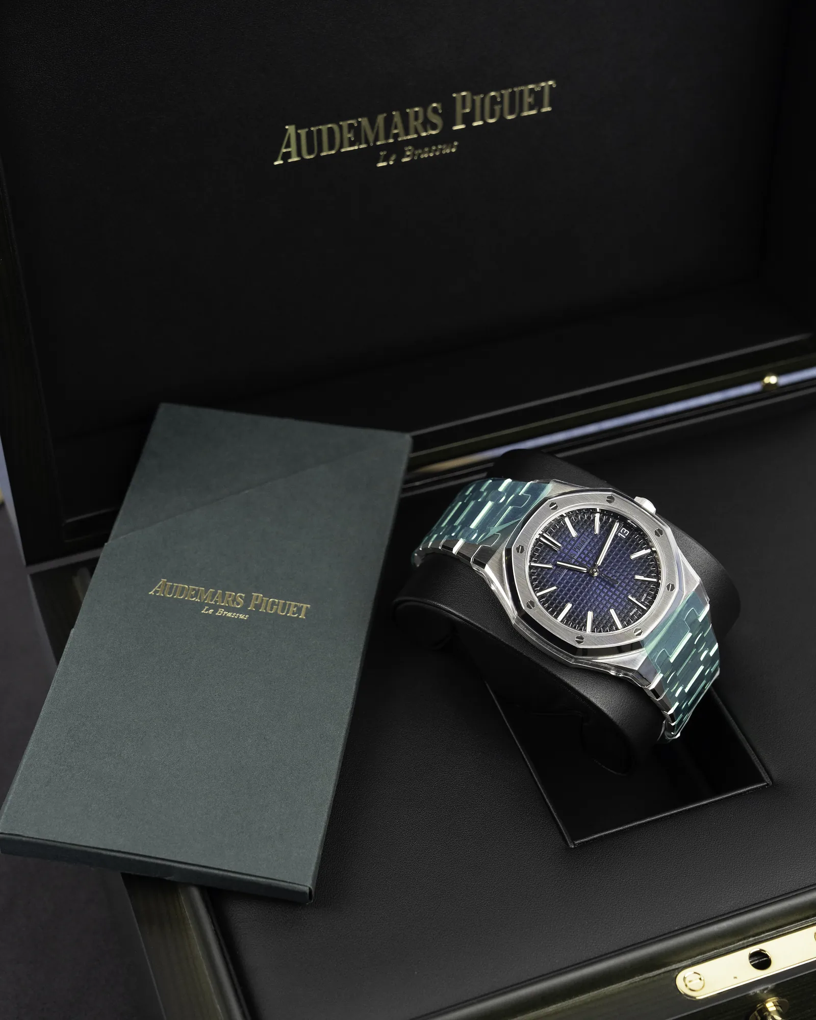 AUDEMARS PIGUET Audemars Piguet 15510BC.OO.1320BC.04 - Image 1