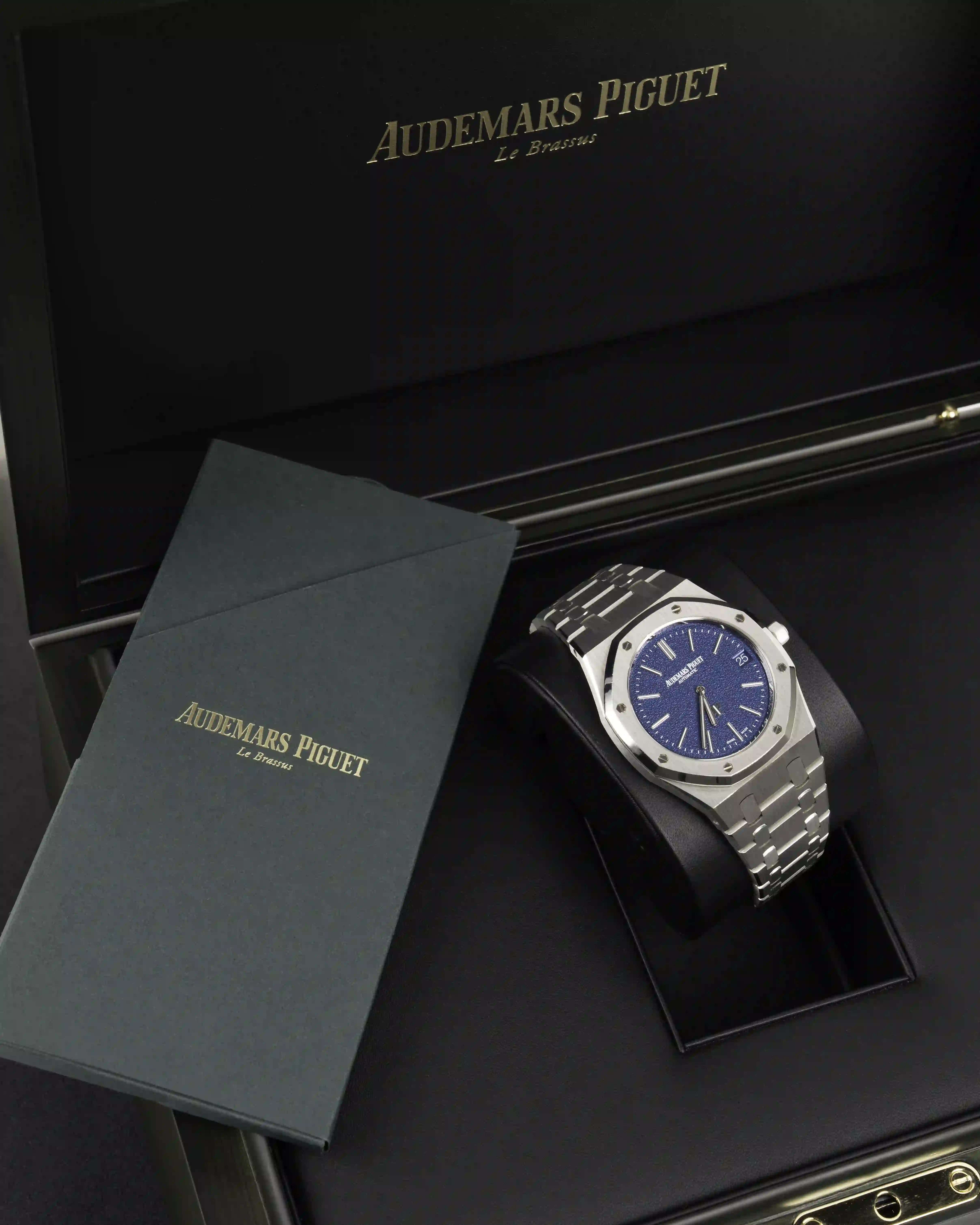 AUDEMARS PIGUET Audemars Piguet 16202BC.OO.1240BC.02 - Image 1