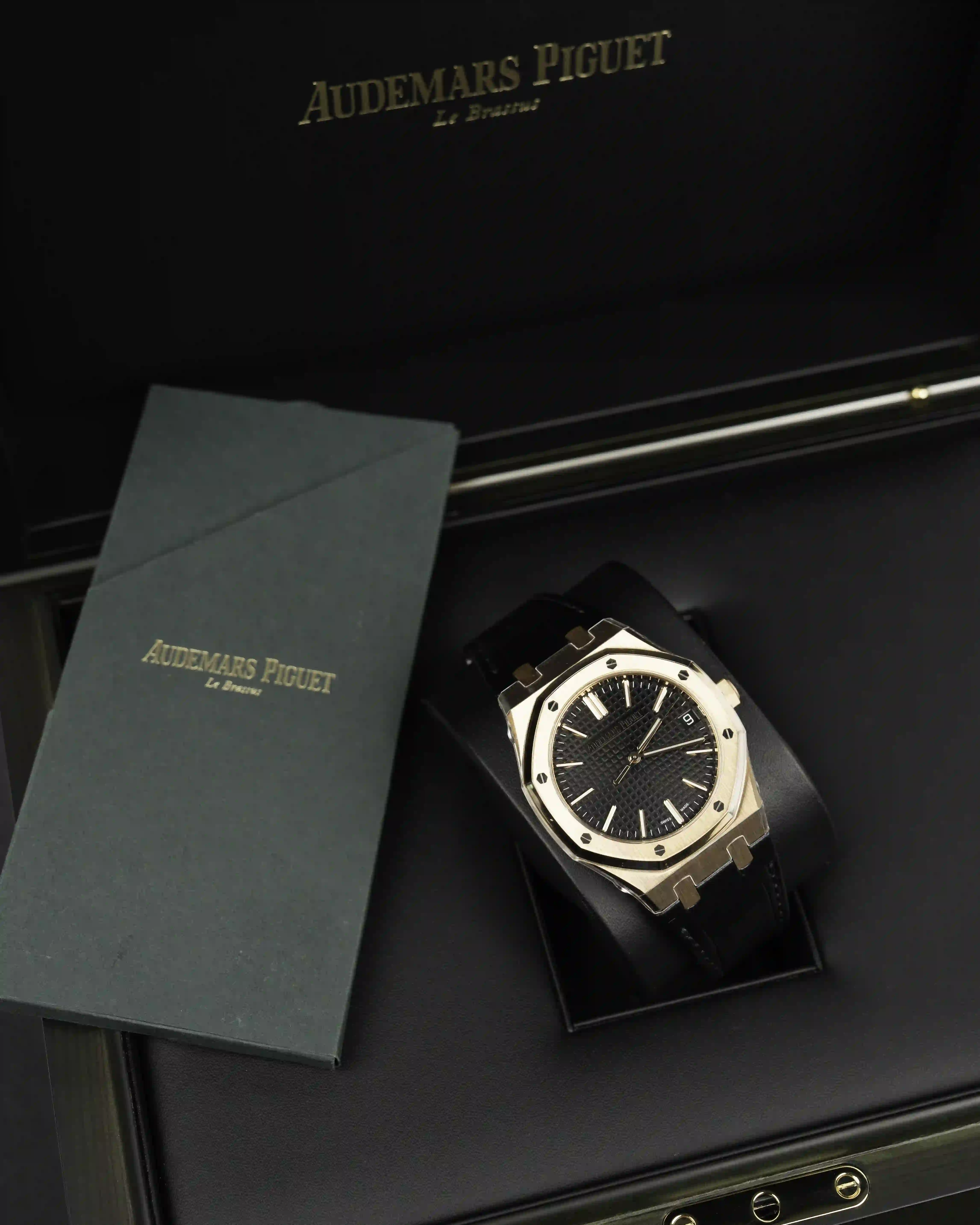 AUDEMARS PIGUET Audemars Piguet 15510OR.OO.D002CR.02 - Image 1