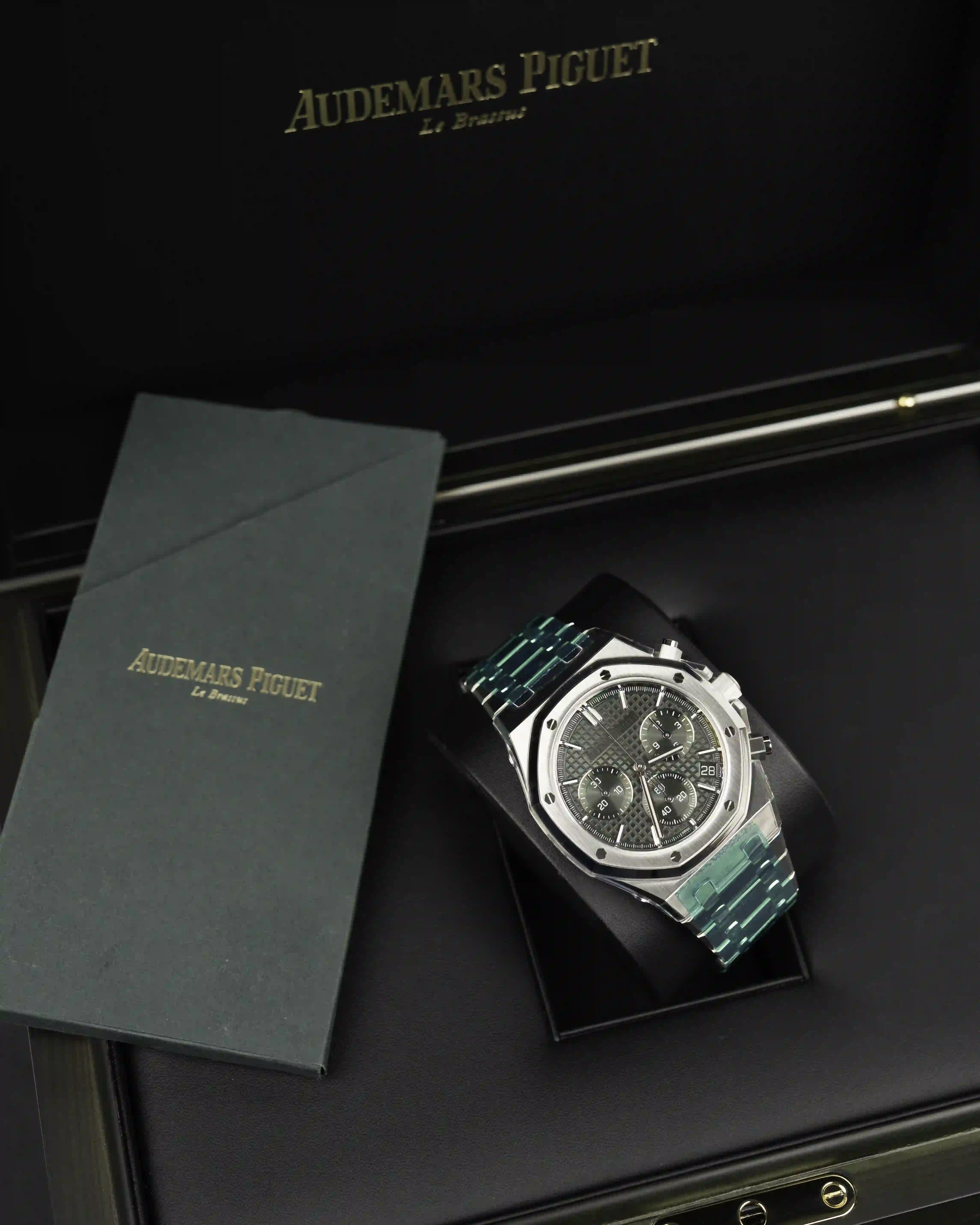 AUDEMARS PIGUET Audemars Piguet 26240ST.OO.1320ST.08 - Image 1