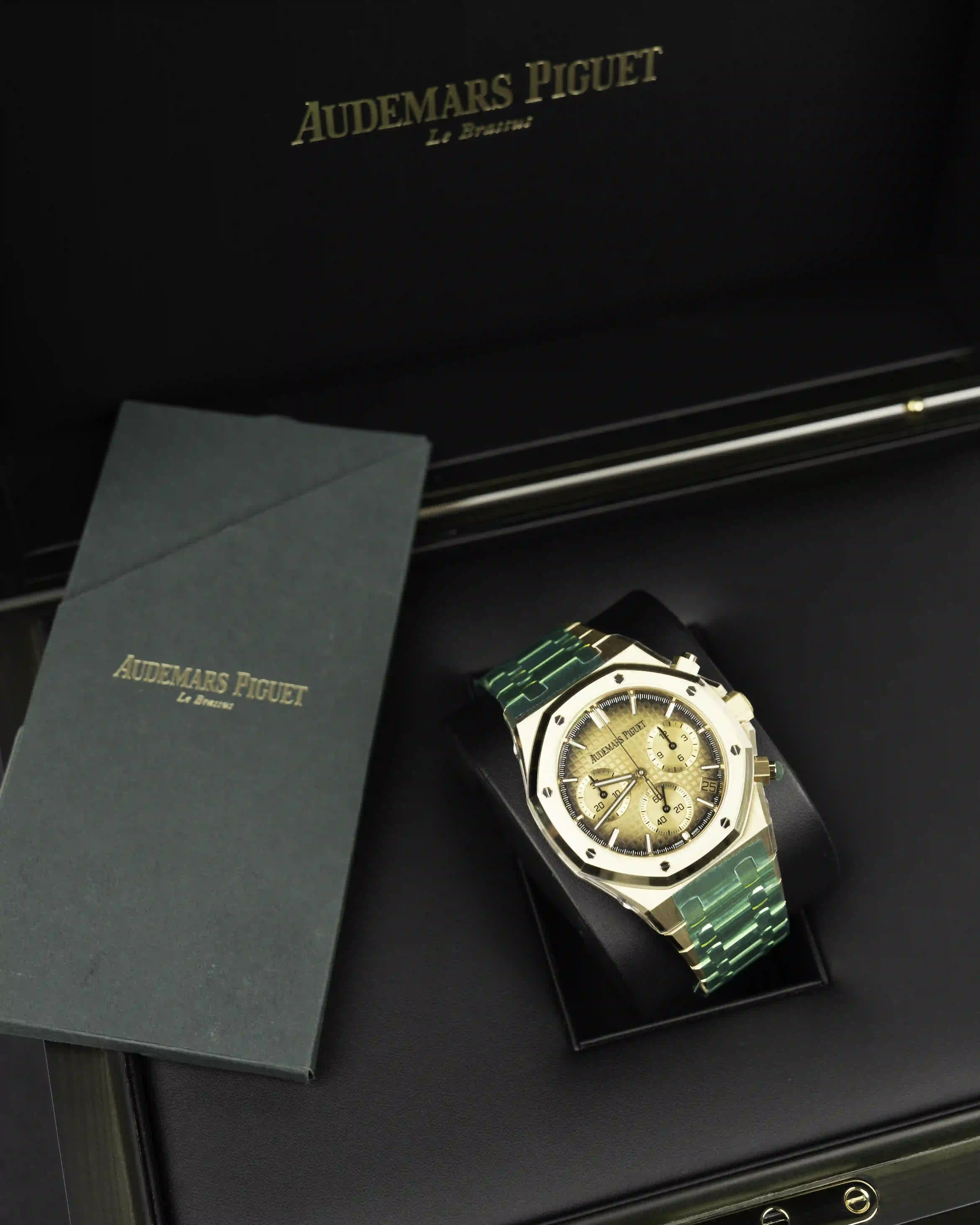 AUDEMARS PIGUET Audemars Piguet 26240BA.OO.1320BA.02 - Image 1