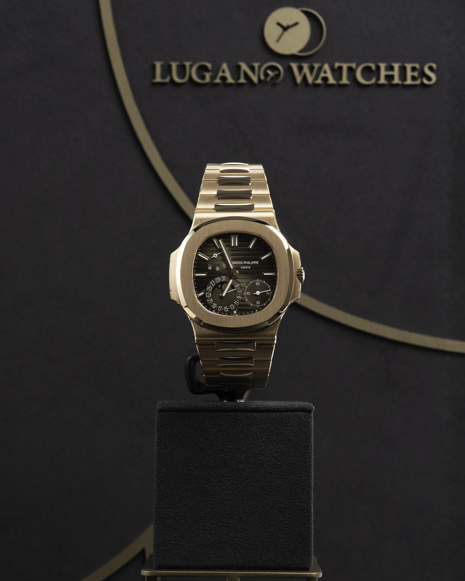 PATEK PHILIPPE Patek Philippe 5712/1R-001 - Image 2