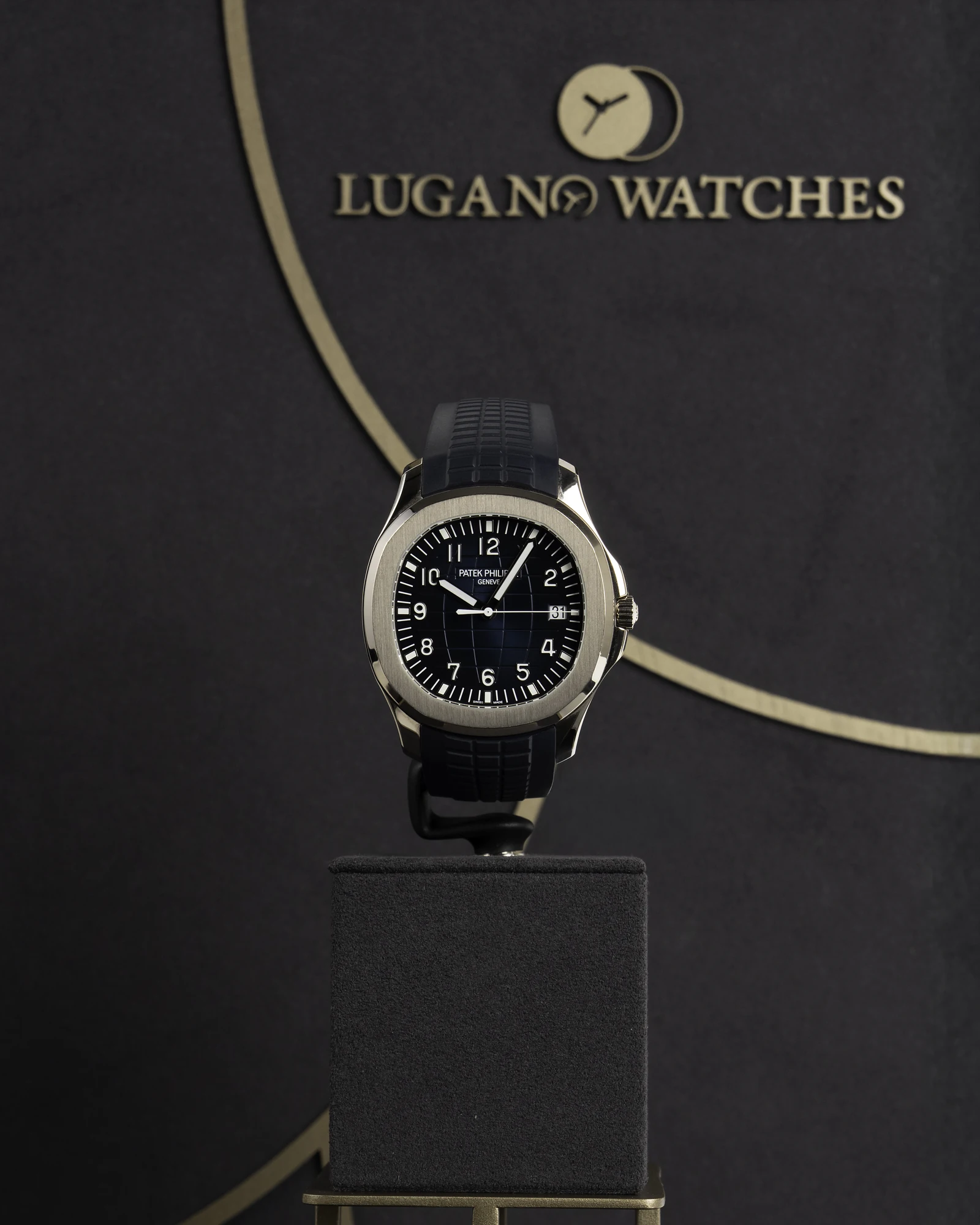 PATEK PHILIPPE Patek Philippe 5168G-001 - Image 2