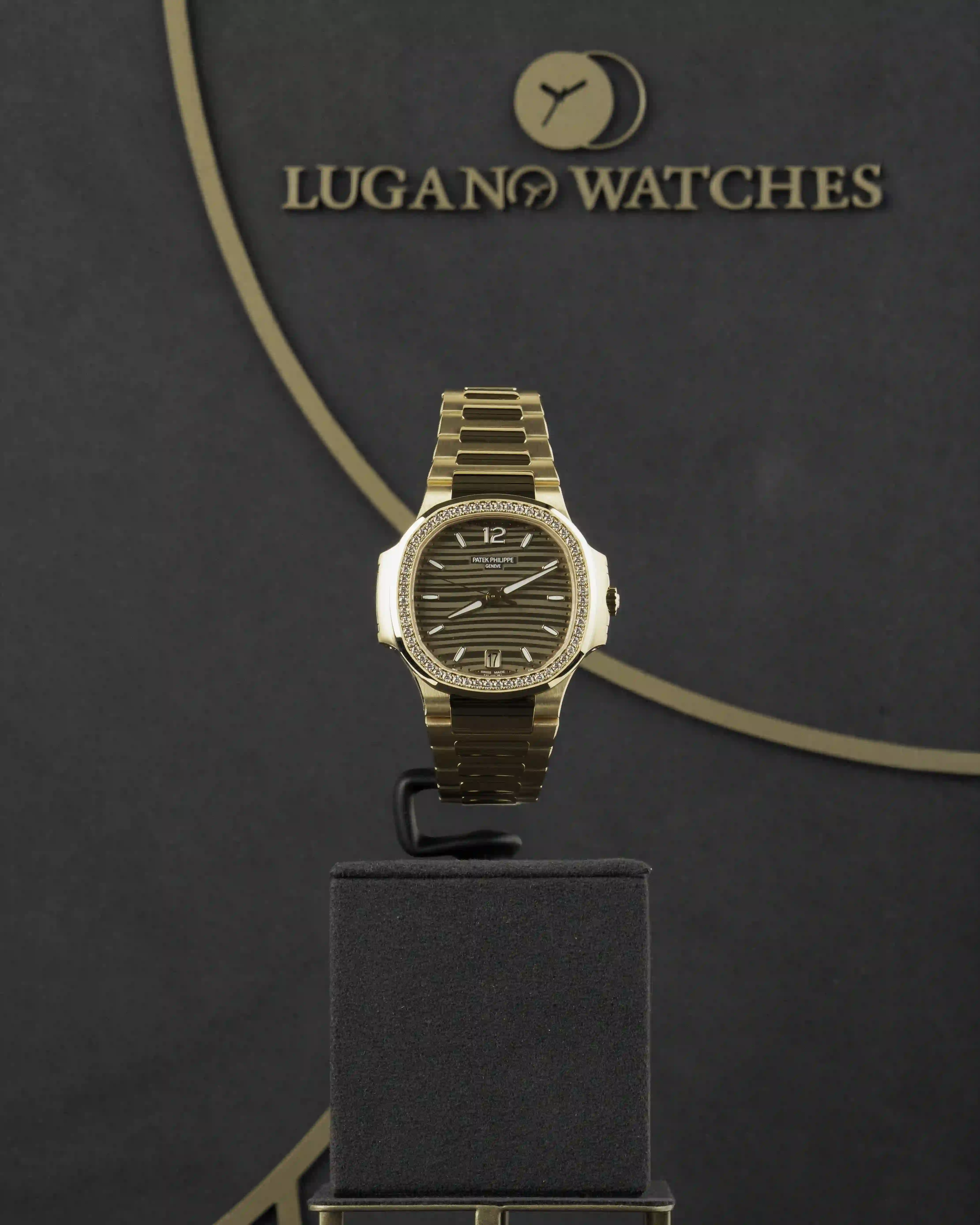 PATEK PHILIPPE Patek Philippe 7118/1200R-010 - Image 2