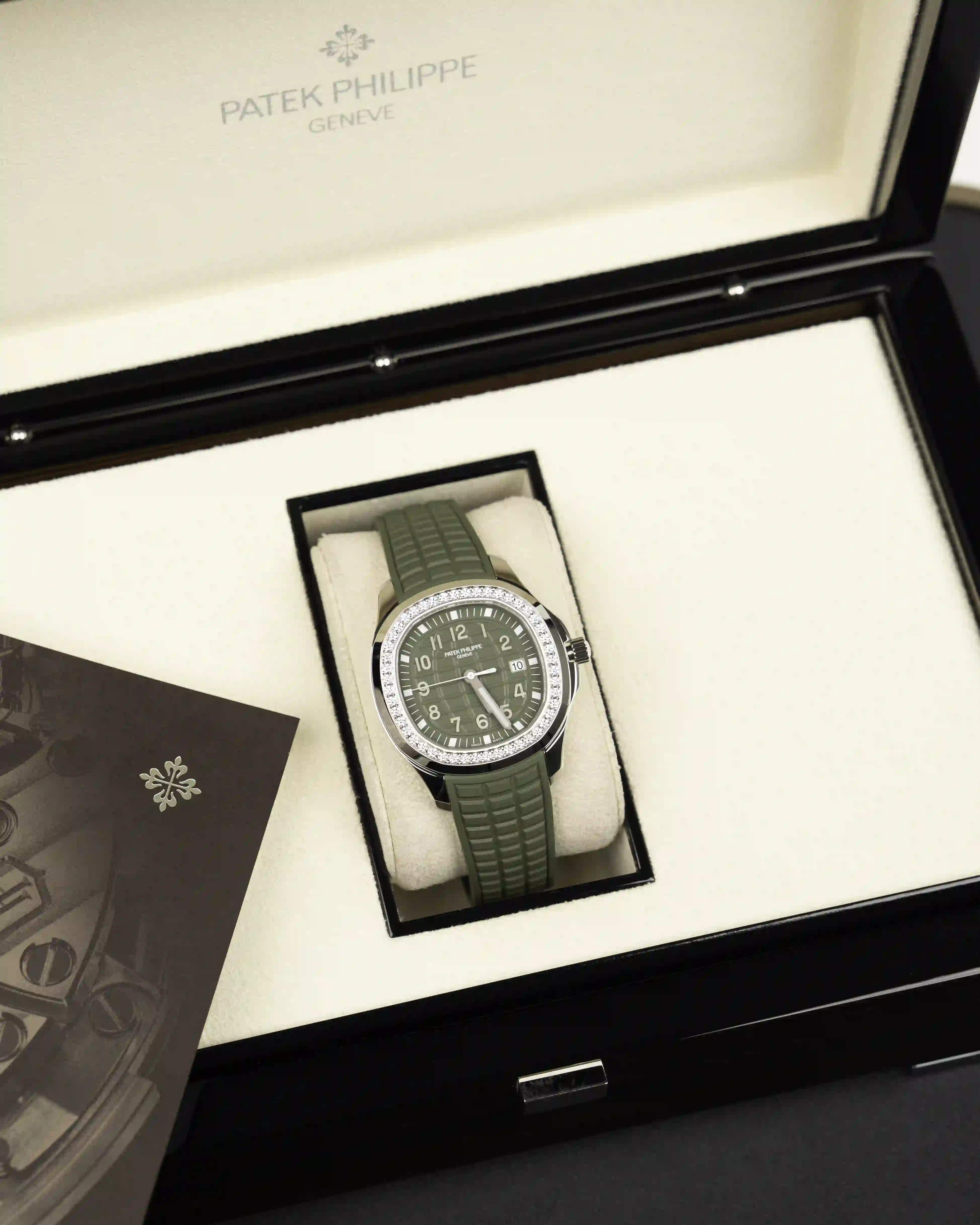 PATEK PHILIPPE Patek Philippe 5267/200A-011 - Image 1