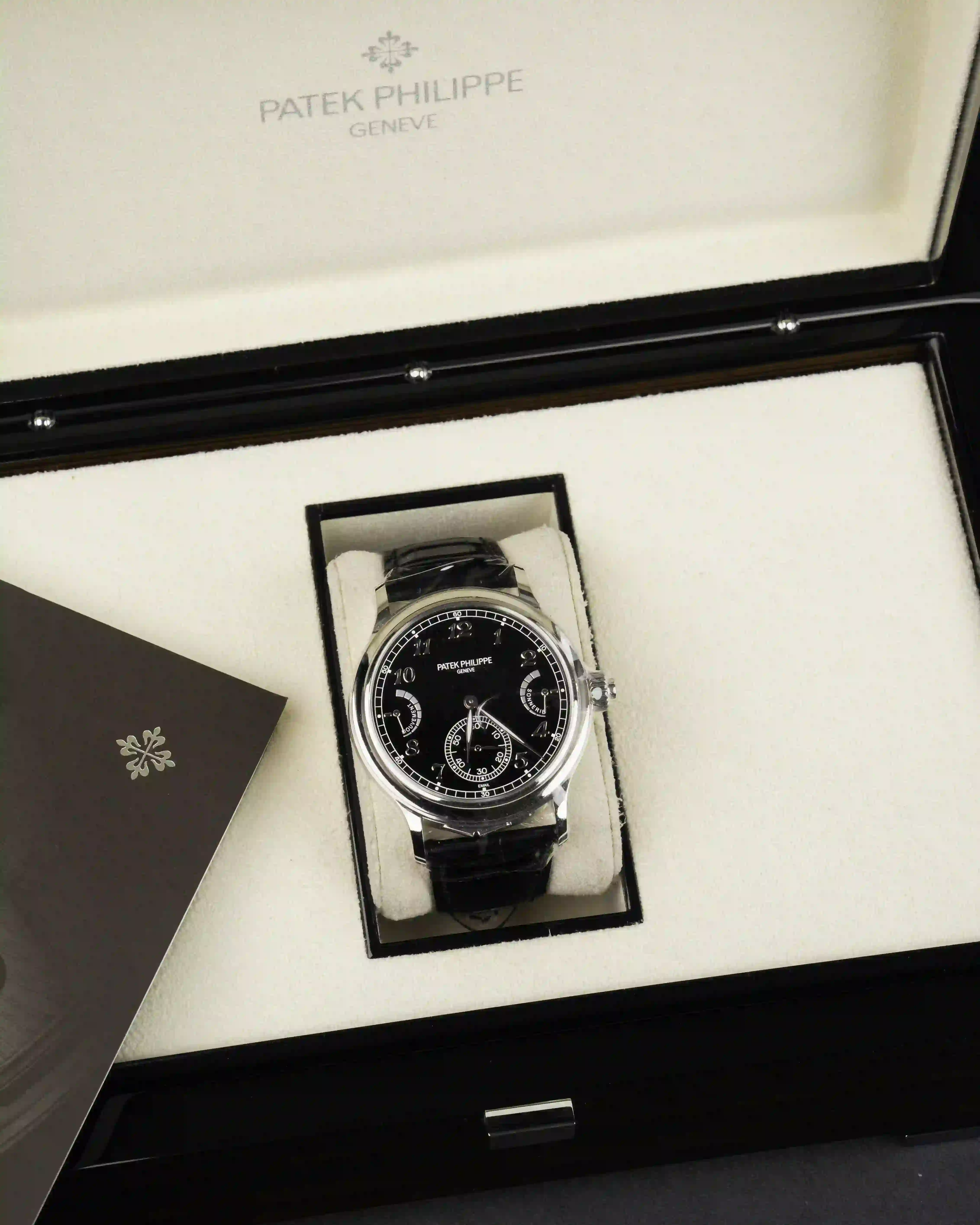 PATEK PHILIPPE Patek Philippe 6301P-001 - Image 1