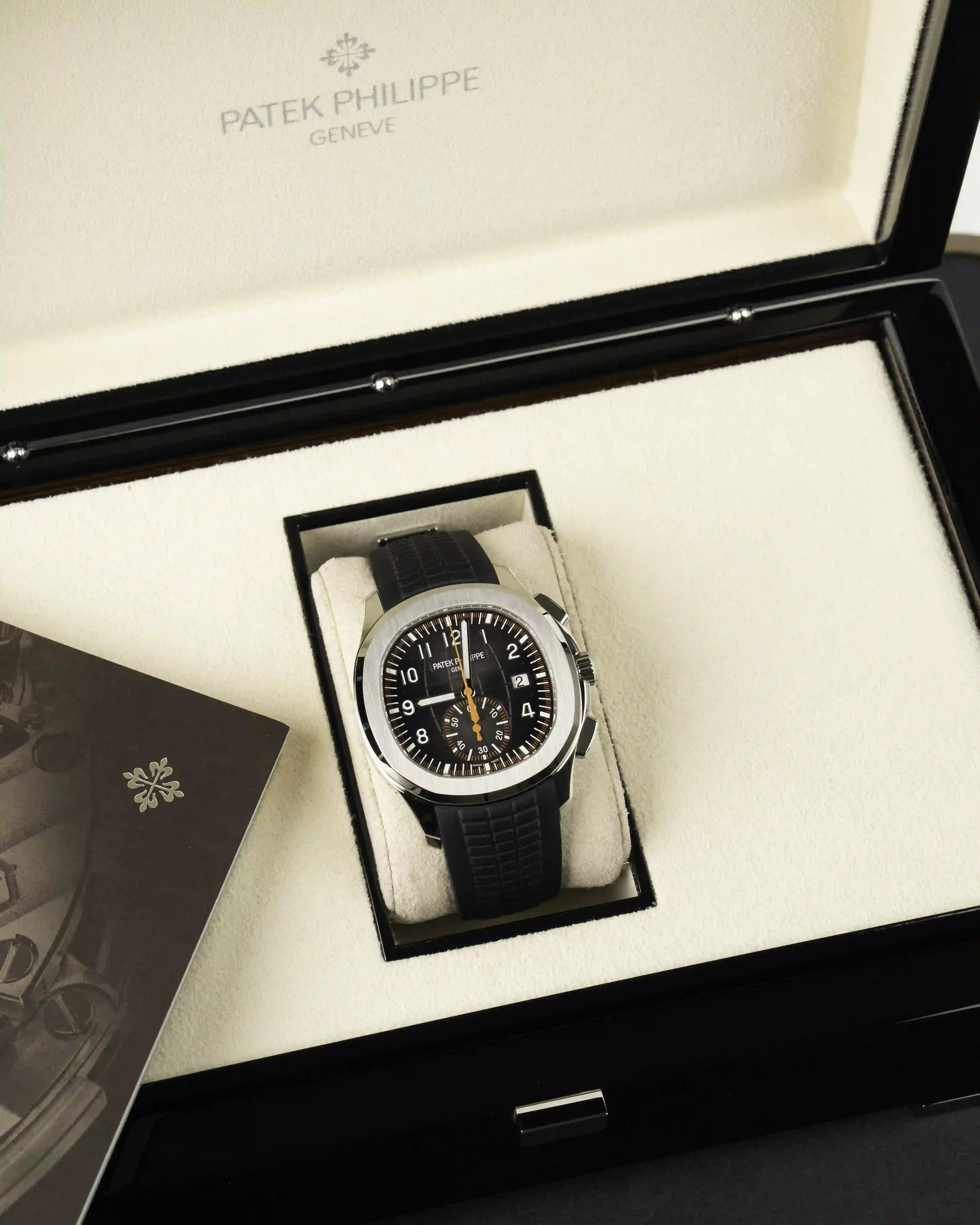 PATEK PHILIPPE Patek Philippe 5968A-001 - Image 1