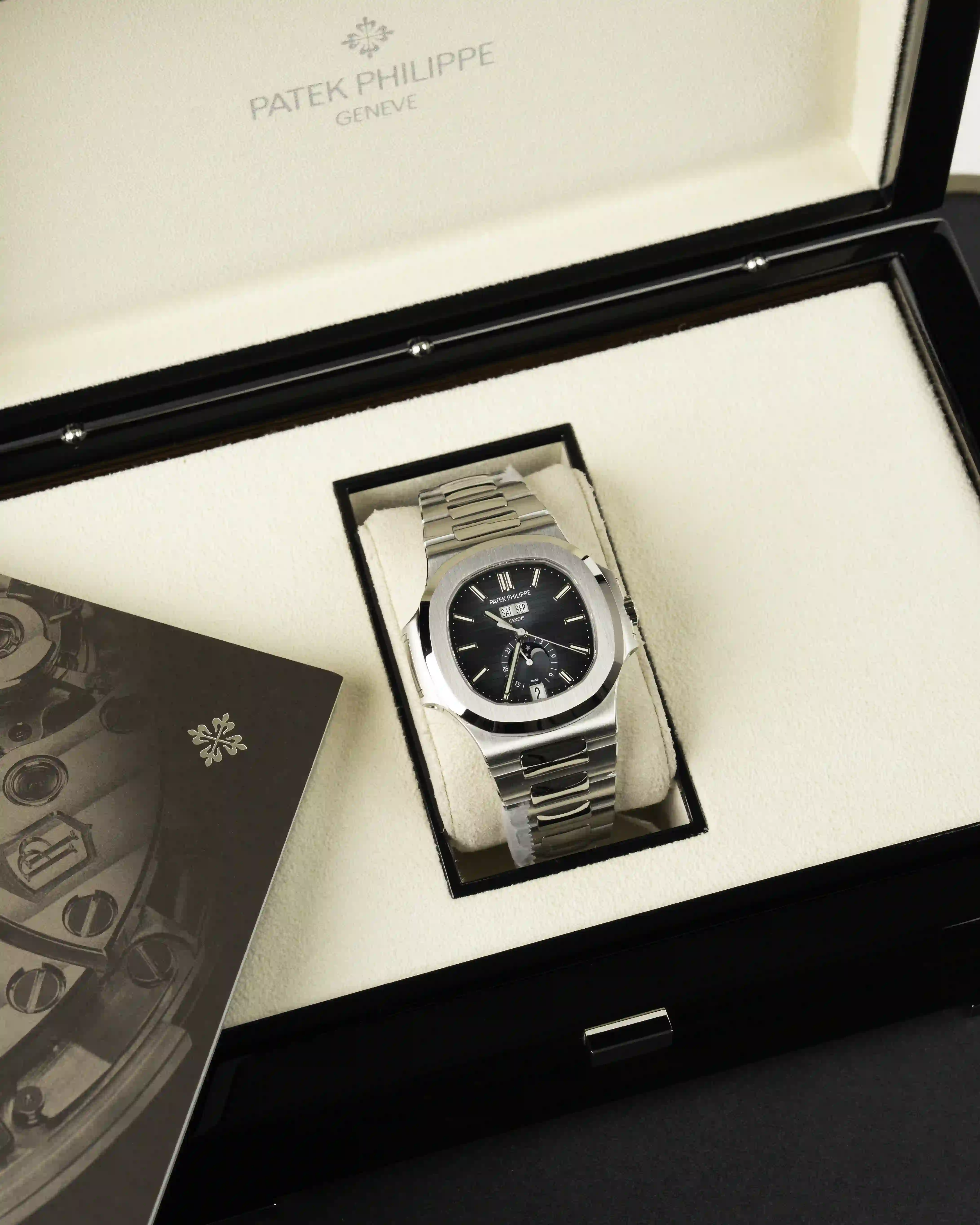 PATEK PHILIPPE Patek Philippe 5726/1A-014 - Image 1