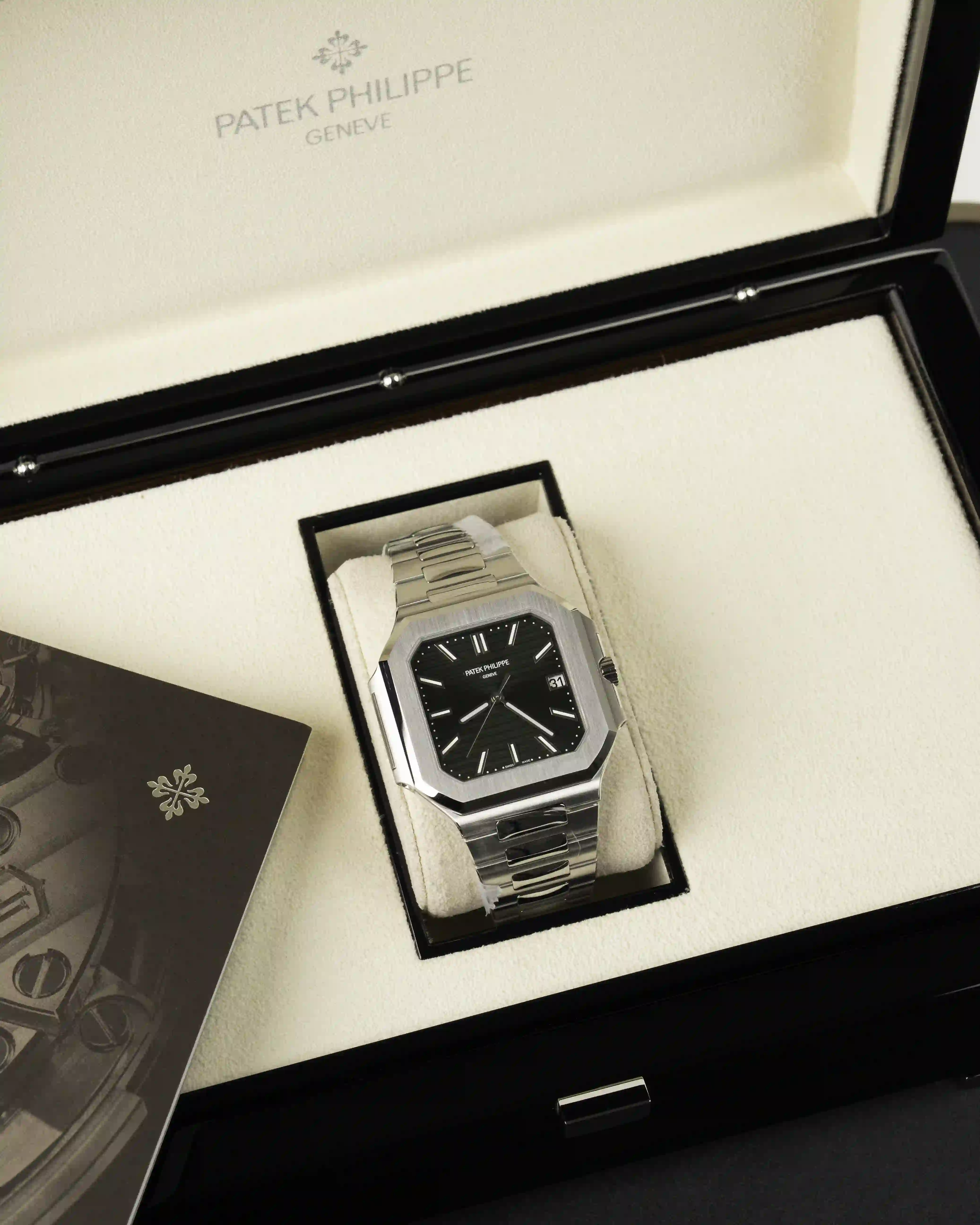PATEK PHILIPPE Patek Philippe 5821/1A-001 - Image 1