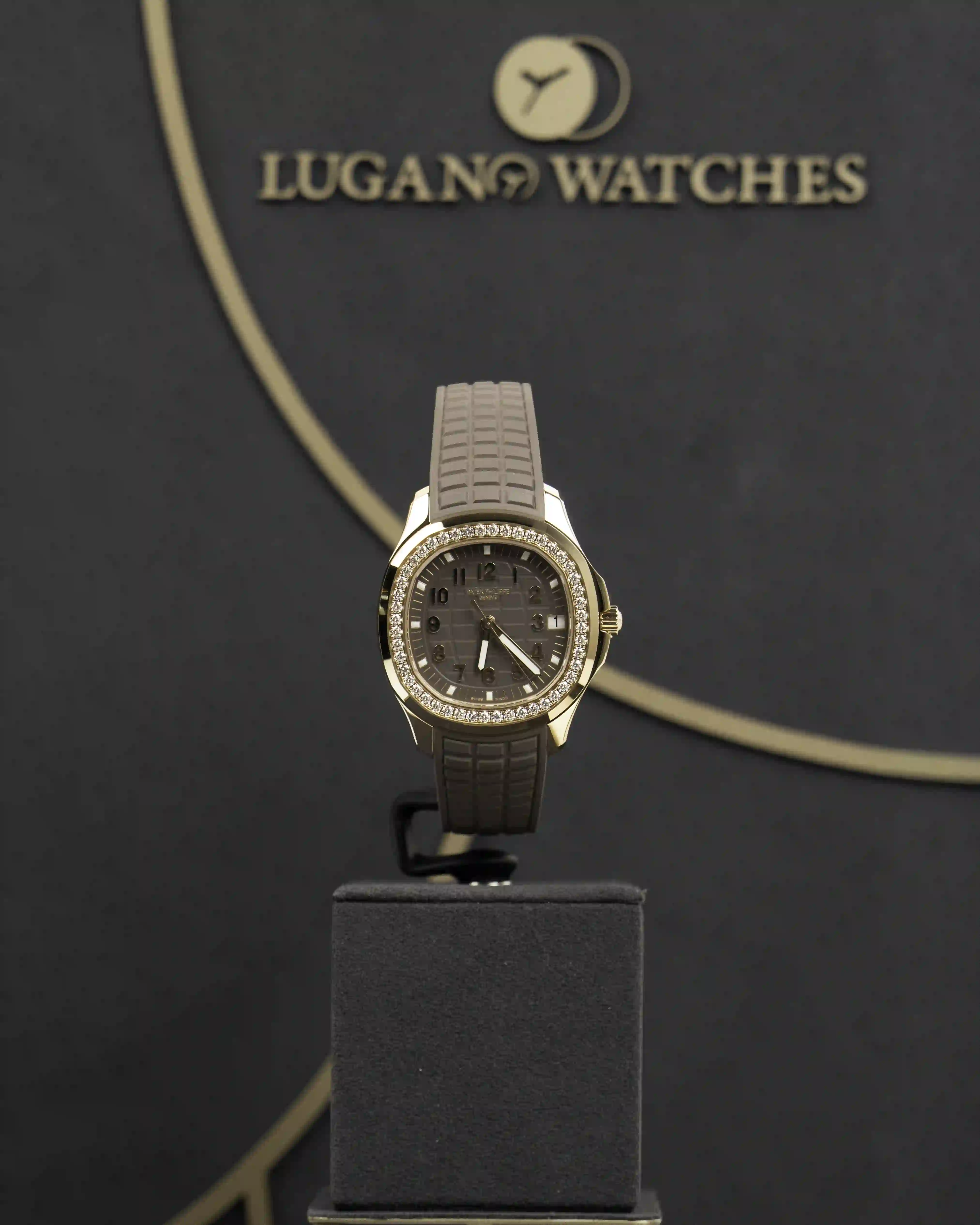 PATEK PHILIPPE Patek Philippe 5268/200R-010 - Image 2