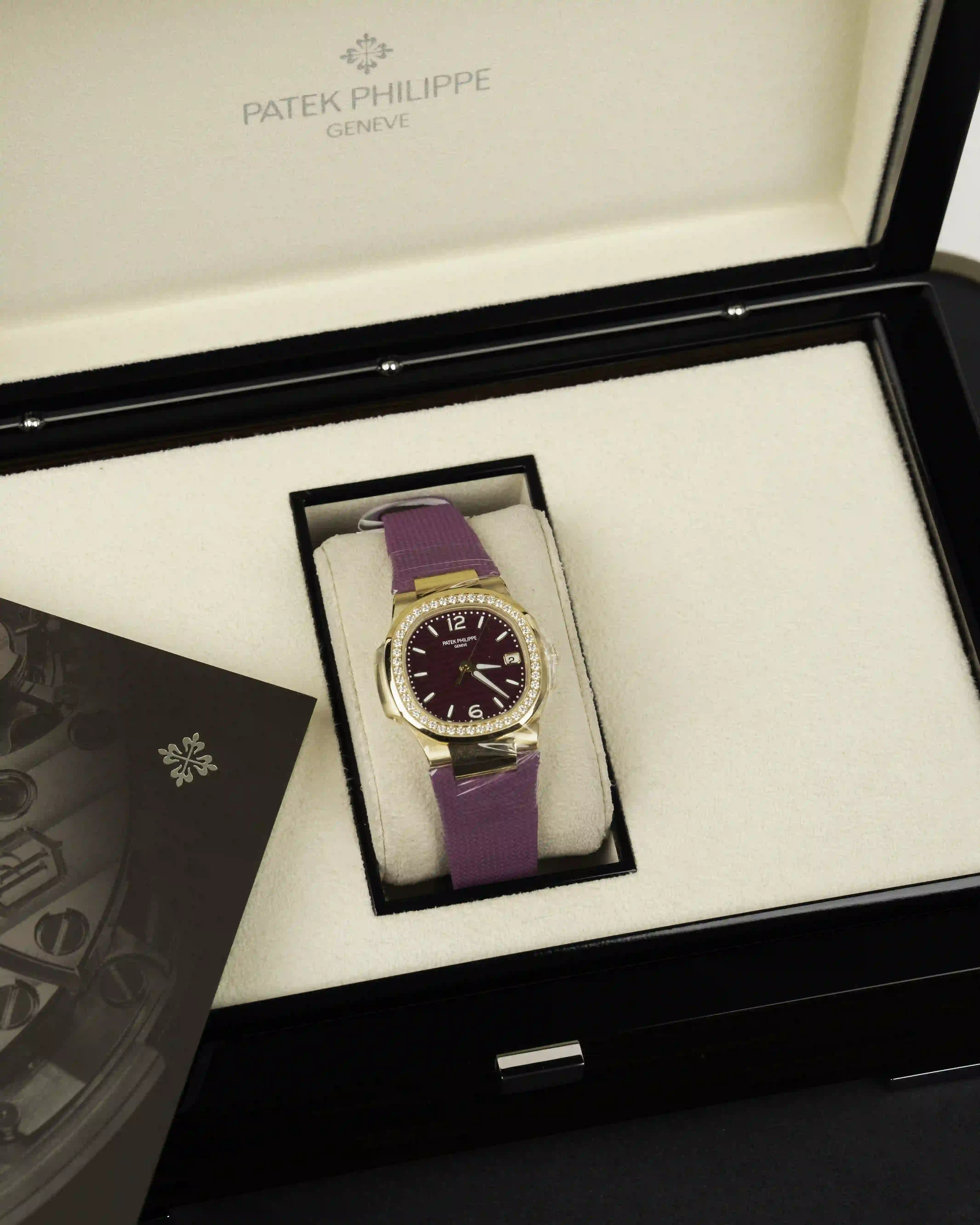 PATEK PHILIPPE Patek Philippe 7010R-013 - Image 1