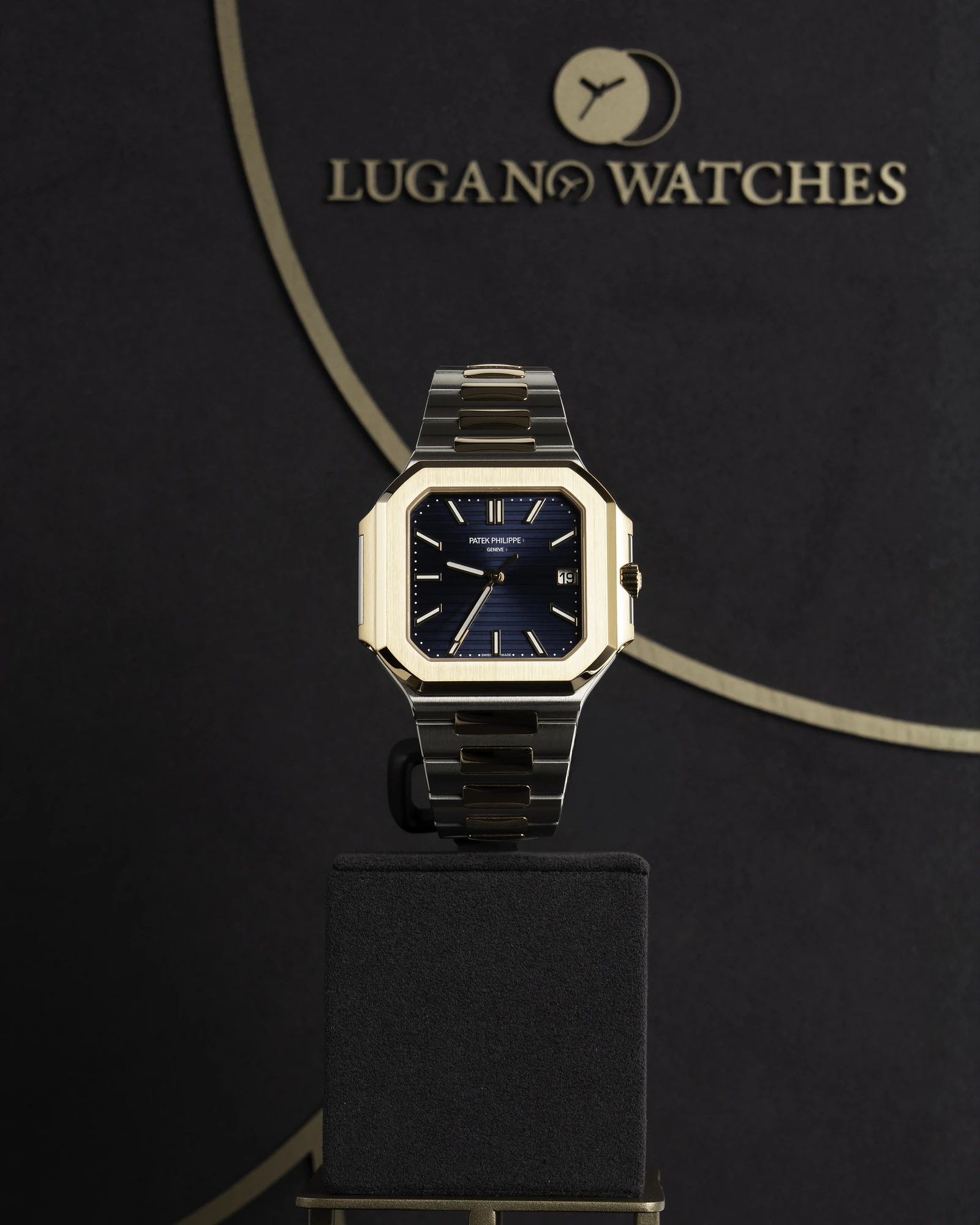 PATEK PHILIPPE Patek Philippe 5821/1AR-001 - Image 2