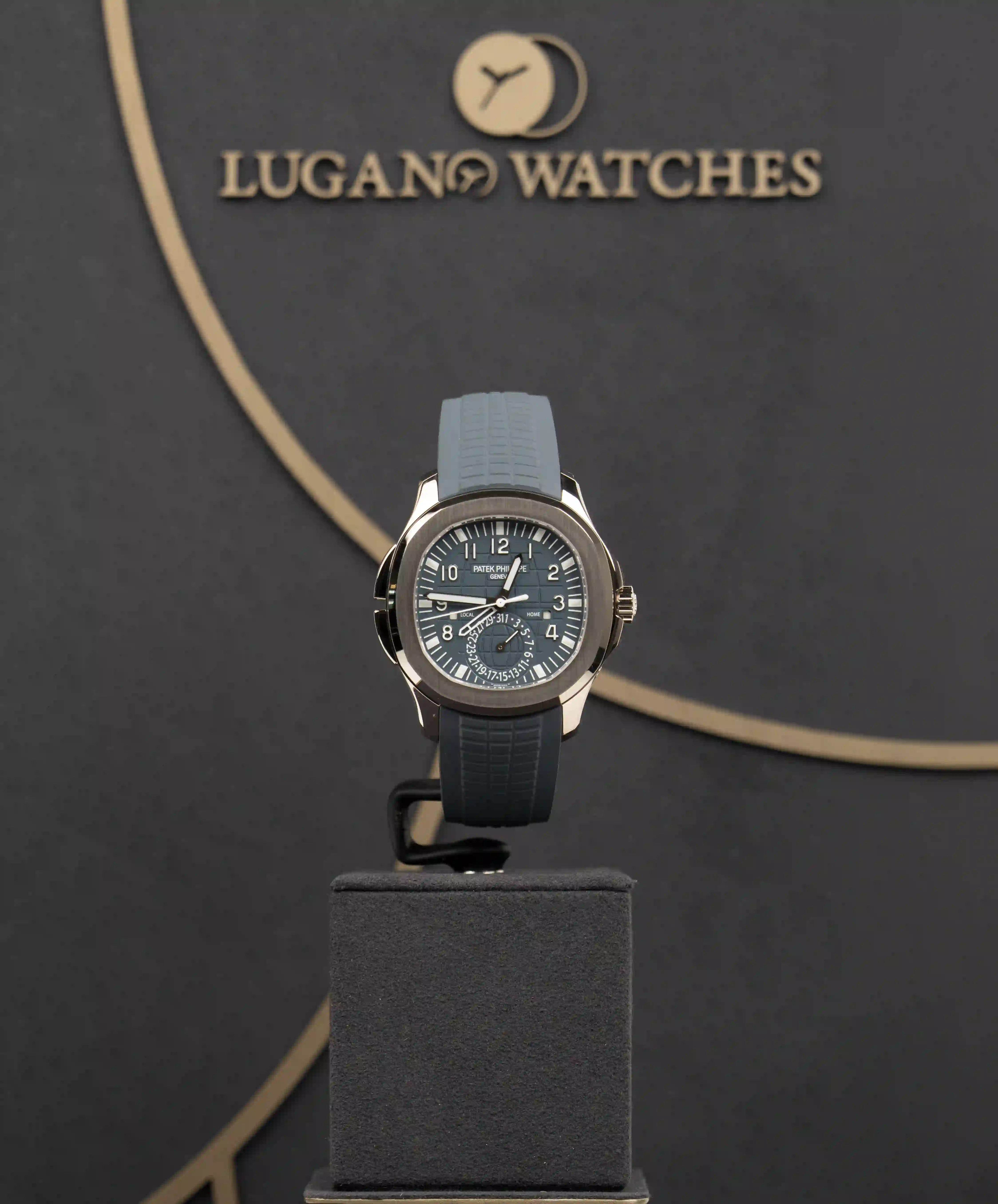 PATEK PHILIPPE Patek Philippe 5164G-001 - Image 2