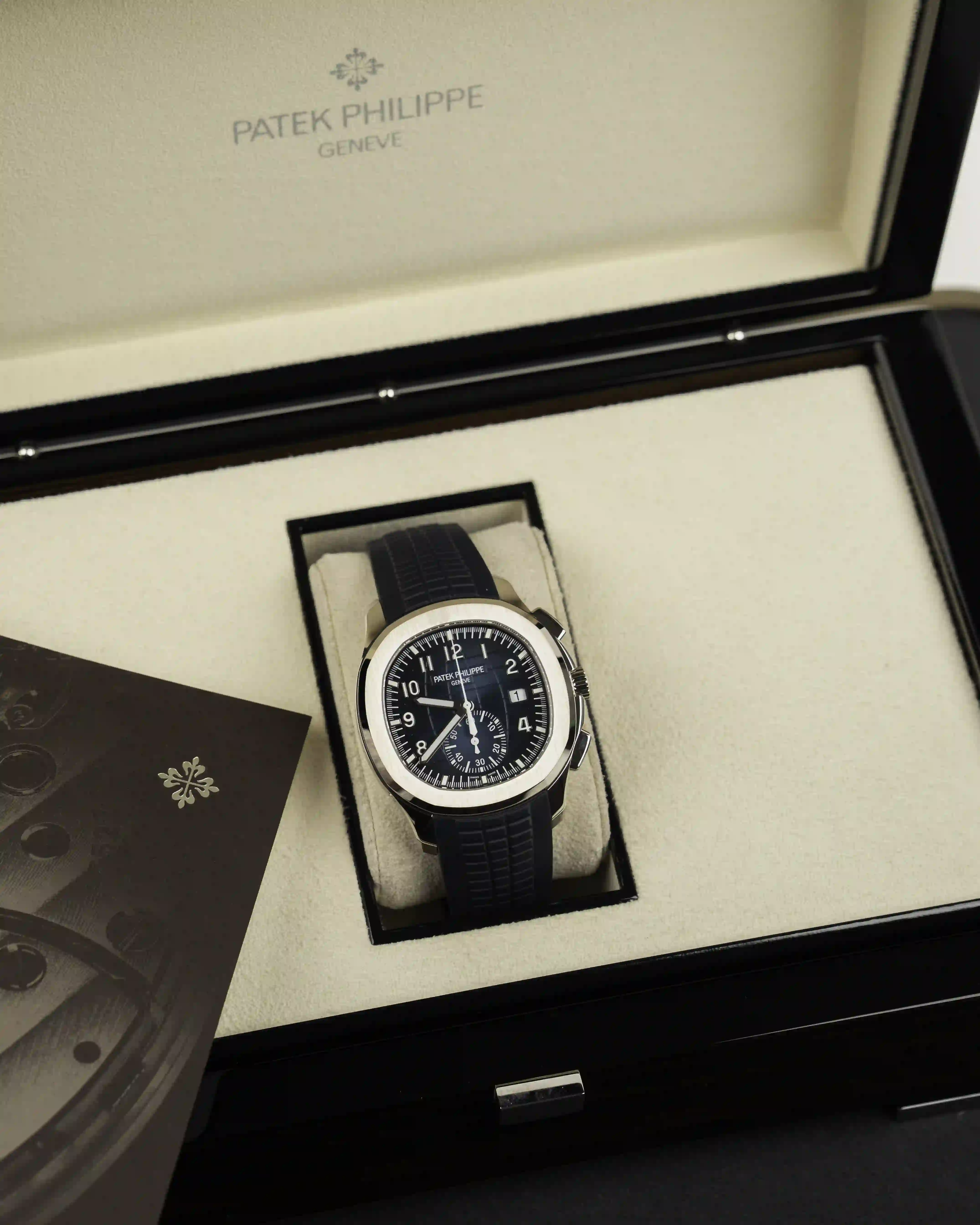 PATEK PHILIPPE Patek Philippe 5968G-001 - Image 1