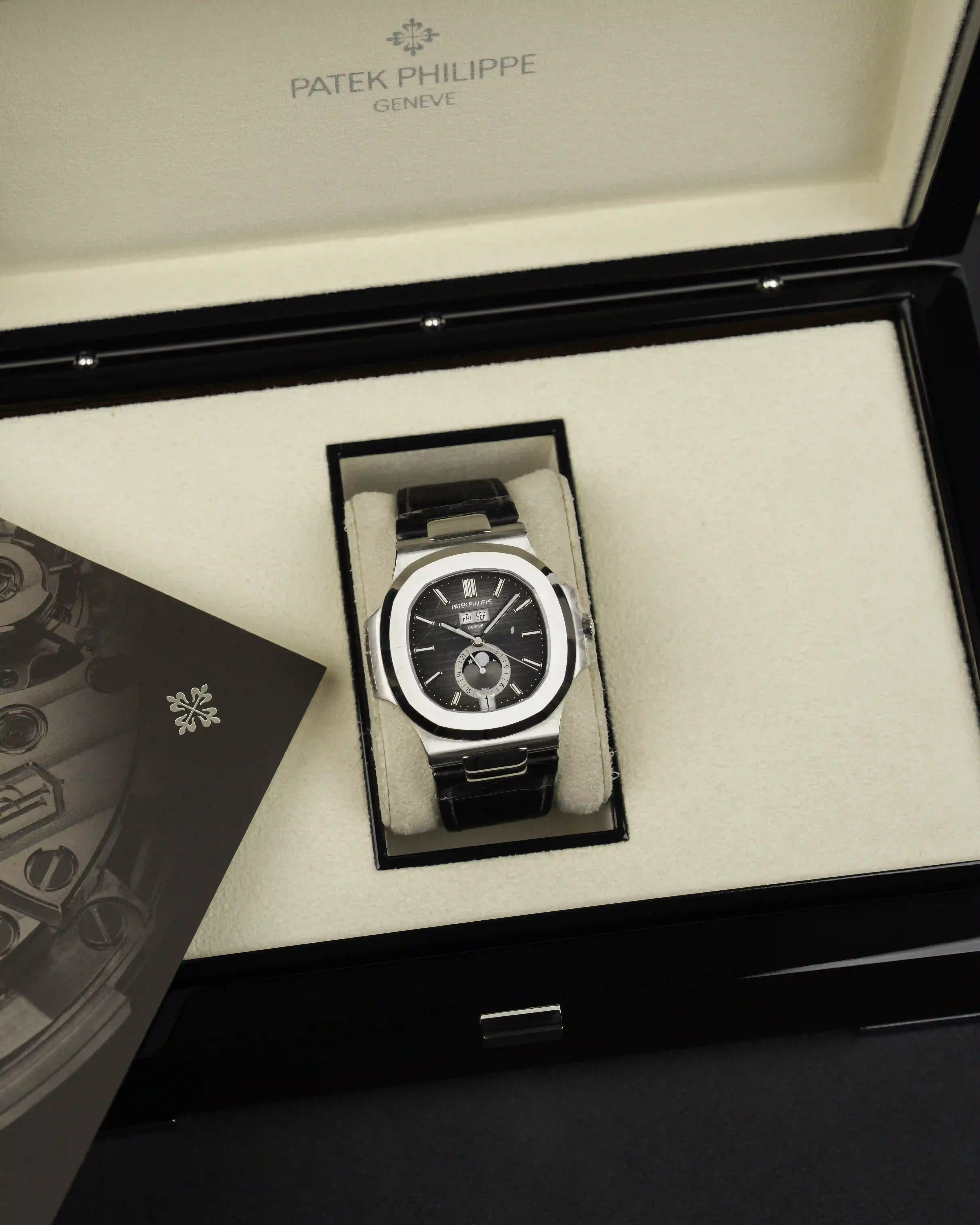 PATEK PHILIPPE Patek Philippe 5726A-001 - Image 1
