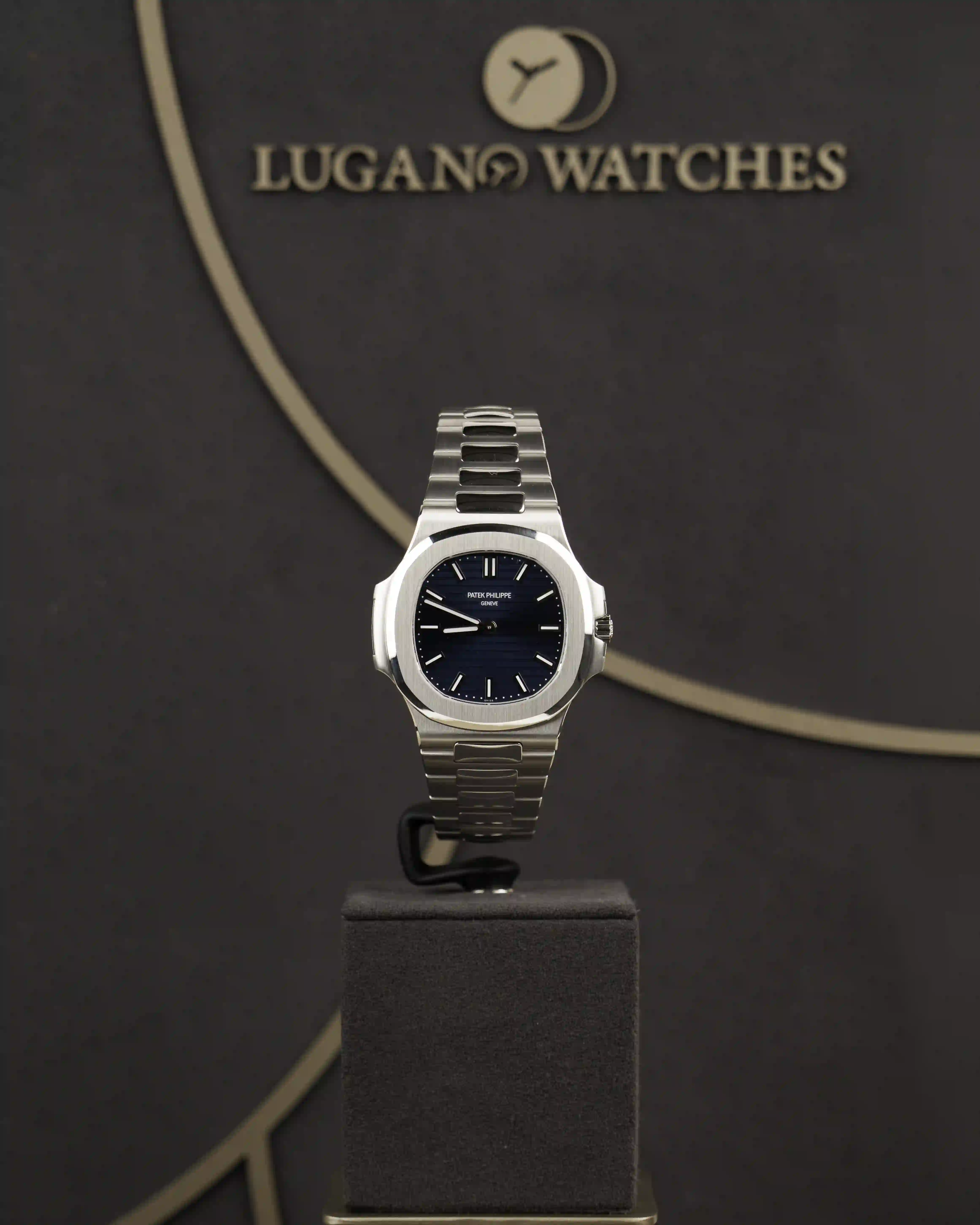 PATEK PHILIPPE Patek Philippe 5610/1P-001 - Image 2